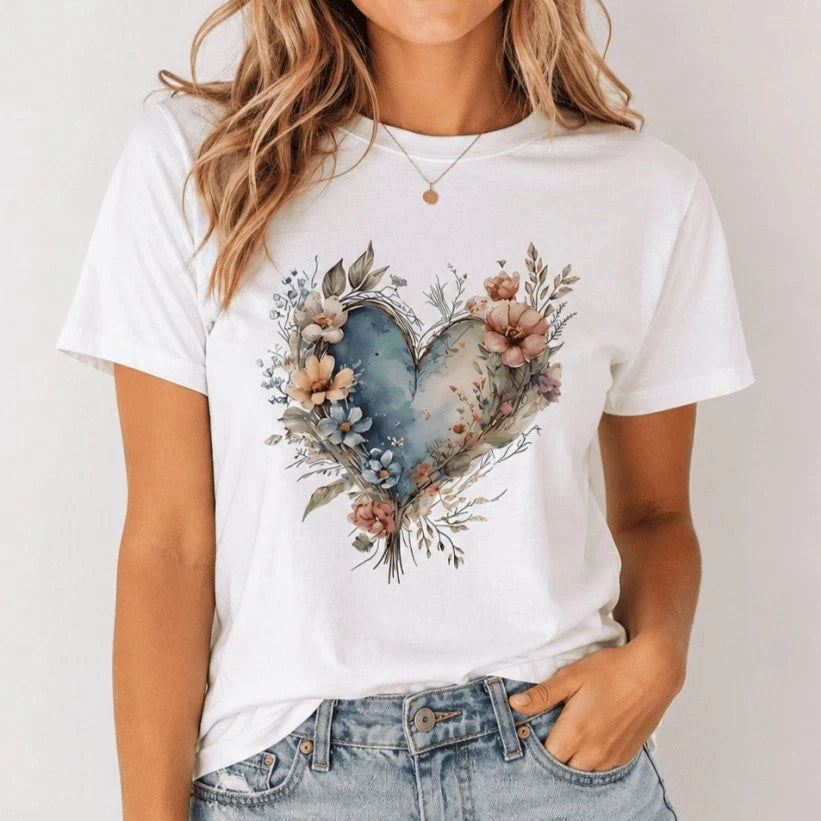 Watercolor Floral Heart Graphic Tee - Aesthetic Nature-Inspired Boho T-Shirt